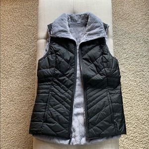 North Face reversible vest